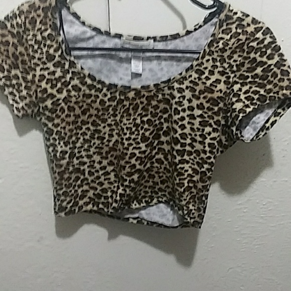 Cute leopard crop top - Picture 1 of 3